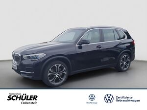 BMW X5 xDrive 40 i*PANO*AHK*LASER*HuD*TV*RFK*SOFTCLO