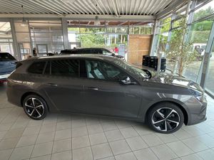 OPEL Astra Sports Tourer 1.2 Turbo Automatik Elegance