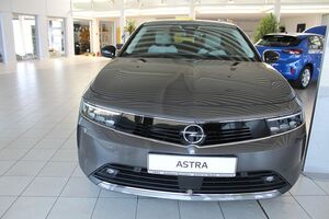 OPEL Astra 1.2 Turbo Automatik Elegance