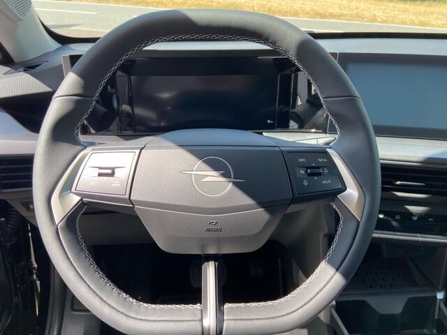 OPEL Frontera 1.2 DI Hybrid 48V eDCT ULTIMATE Ansicht 6 für Fahrzeugdetailseite