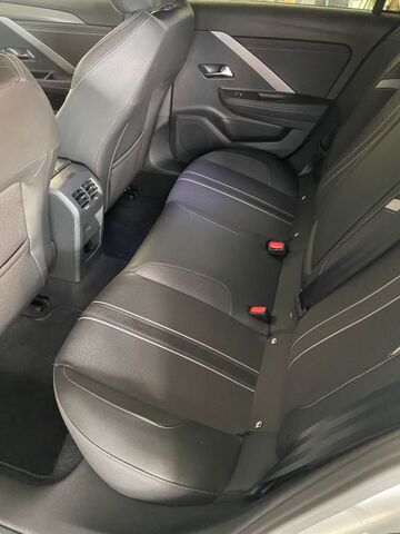 OPEL Astra Sports Tourer 1.2 Turbo Automatik GS Ansicht 6 für Fahrzeugdetailseite