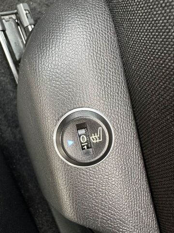 PEUGEOT 2008 Elektro 136 GT Ansicht 12 für Fahrzeugdetailseite