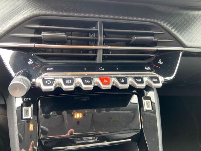 PEUGEOT 208 Hybrid 100 e-DSC6 Allure Ansicht 9 für Fahrzeugdetailseite