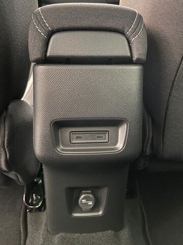OPEL Frontera 1.2 DI Hybrid 48V eDCT ULTIMATE Ansicht 8 für Fahrzeugdetailseite