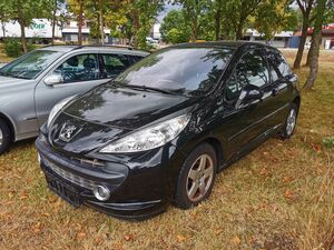 PEUGEOT 207 Tendance / 3-türer