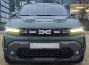 DACIA Duster HYBRID 140 Journey DCT *360 Kamera*Navi*