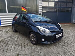 TOYOTA Yaris 1,5-l-VVT-i Hybrid Life / SOFORT verfügbar