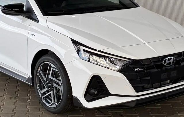 HYUNDAI i20 1.0 T-GDI N Line DCT *LED*17 Zoll*Schiebedac