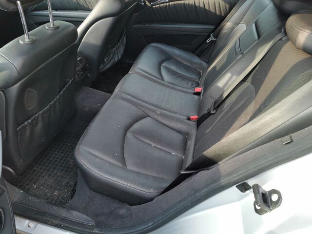 MERCEDES-BENZ E 320 CDI T Avantgarde / Kette NEU /