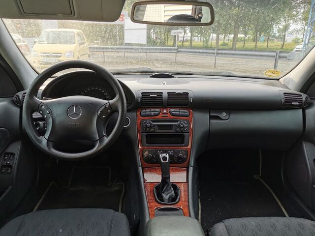 MERCEDES-BENZ C 200 CDI T Classic