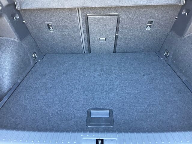 CUPRA Formentor 2.0 TSI DSG 4Drive+NAVI+REAR VIEW+ACC Ansicht 21 für Fahrzeugdetailseite