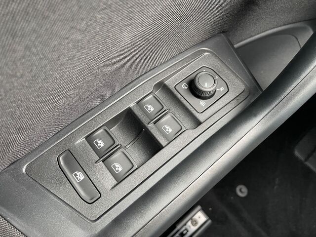 VW T-Roc 1.5 TSI DSG Life Ansicht 25 für Fahrzeugdetailseite