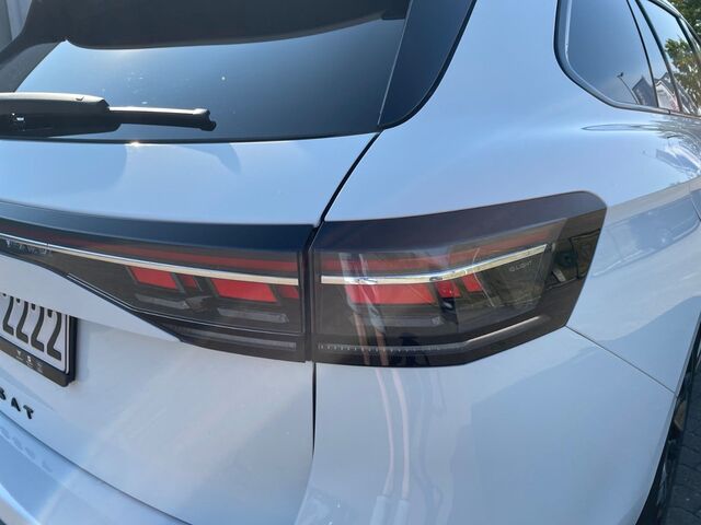 VW Passat Variant 2.0 TDI 110 kW R-line Ansicht 11 für Fahrzeugdetailseite