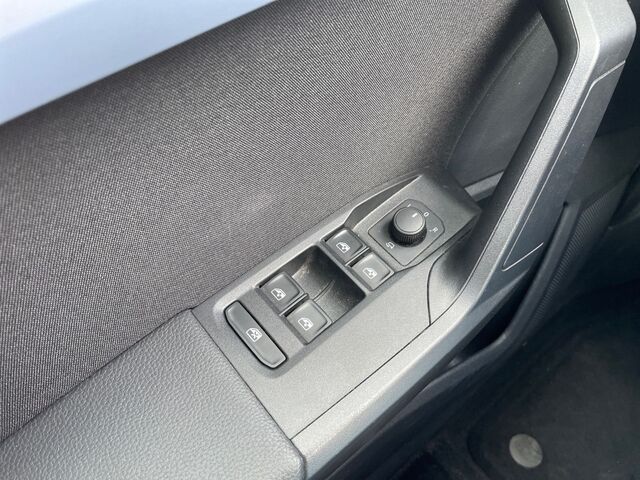 SEAT Ibiza 1.0 TSI DSG FR Ansicht 25 für Fahrzeugdetailseite