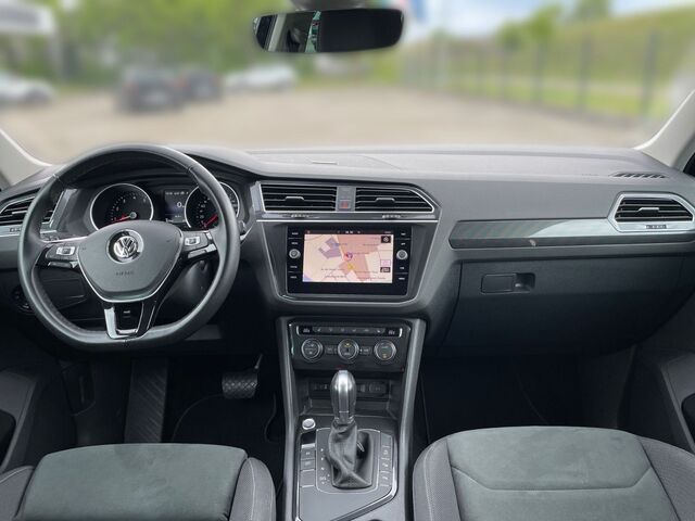VW Tiguan 1.4 TSI DSG Comfortline Ansicht 12 für Fahrzeugdetailseite