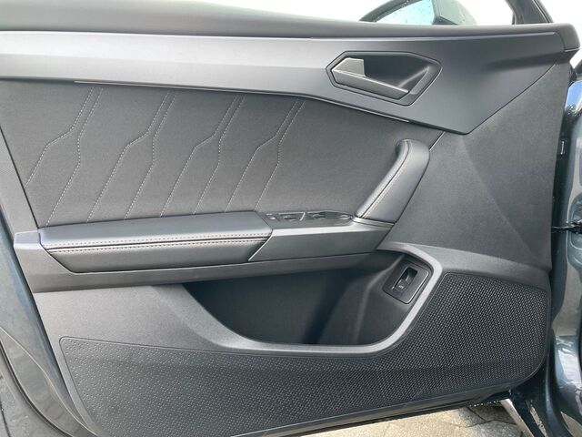 CUPRA Leon Sportstourer 1.5 eTSI 110 kW Ansicht 13 für Fahrzeugdetailseite