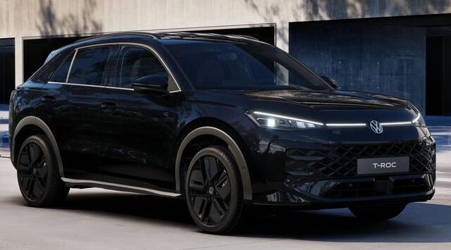 VW T-Roc 1.5 eTSI R-Line+AHK+RFK+BLACKSTYLE+EASYOPE Ansicht 1 für Fahrzeugdetailseite
