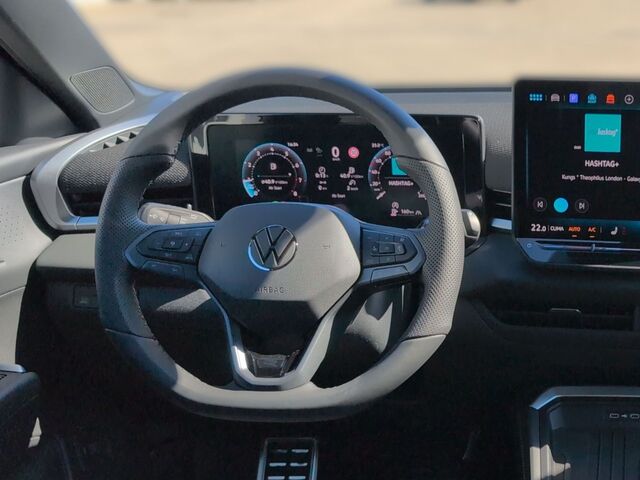 VW T-Roc 1.5 eTSI R-Line+AHK+RFK+BLACKSTYLE+EASYOPE Ansicht 14 für Fahrzeugdetailseite
