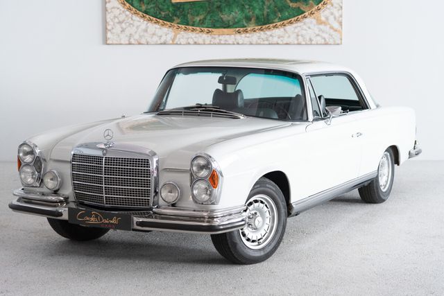 Mercedes-Benz 280