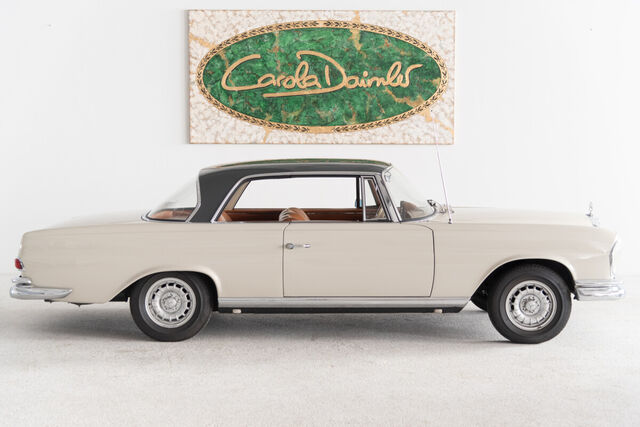 Mercedes-Benz 220 220 SE b