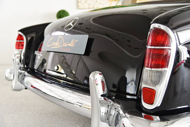 Mercedes-Benz Ponton 220 SE