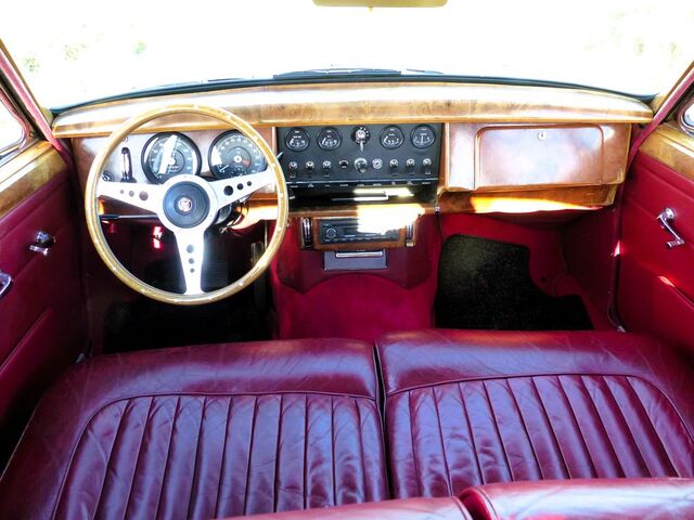 Daimler 2,5 Liter V8 2,5 Liter V8