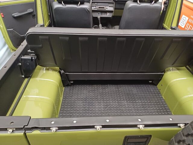 Mercedes-Benz G-Klasse 230 G (kurz)