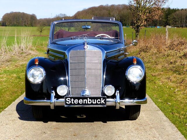 Mercedes-Benz 220 220 Cabriolet A