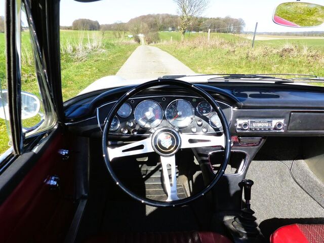 Glas 1300 1300 GT