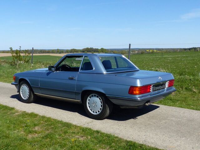 Mercedes-Benz SL-Klasse 560 SL