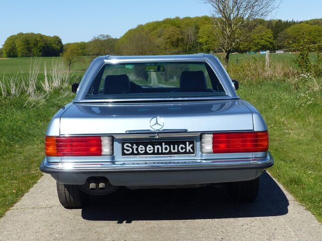 Mercedes-Benz SL-Klasse 560 SL