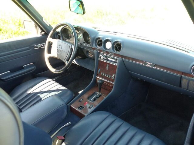 Mercedes-Benz SL-Klasse 560 SL