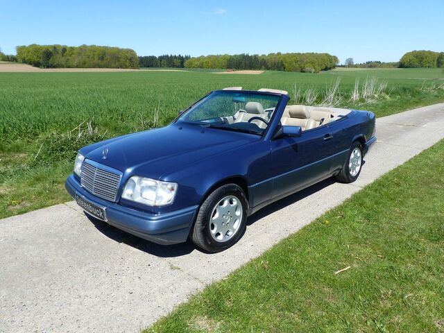Mercedes-Benz E-Klasse E 220