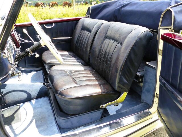 Mercedes-Benz 220 220 Cabriolet A