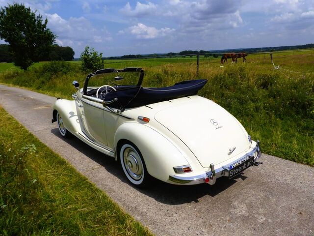 Mercedes-Benz 220 220 Cabriolet A