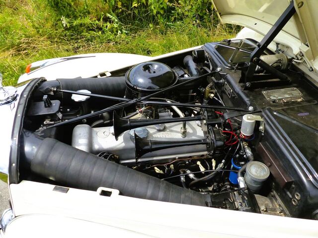 Mercedes-Benz 220 220 Cabriolet A