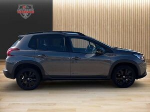 Peugeot 2008 Allure -  GT-Line-Paket PGD SHZ 1.2 PureTech 110