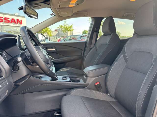 NISSAN Qashqai N-Connecta 4x4 Ansicht 10 für Fahrzeugdetailseite