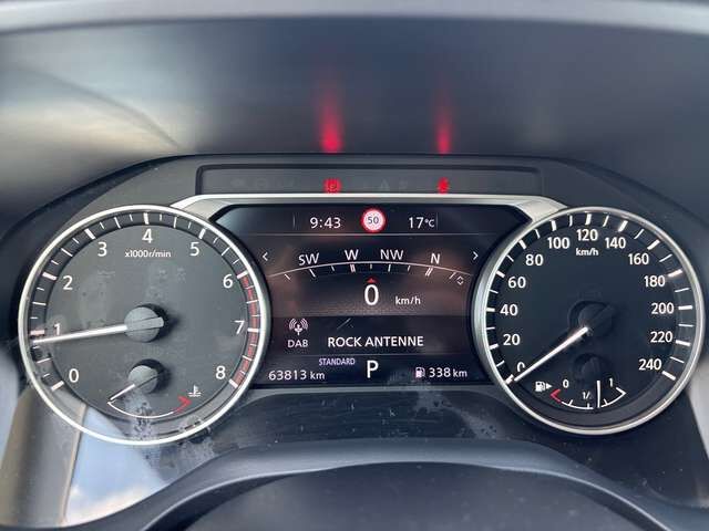 NISSAN Qashqai N-Connecta 4x4 Ansicht 12 für Fahrzeugdetailseite