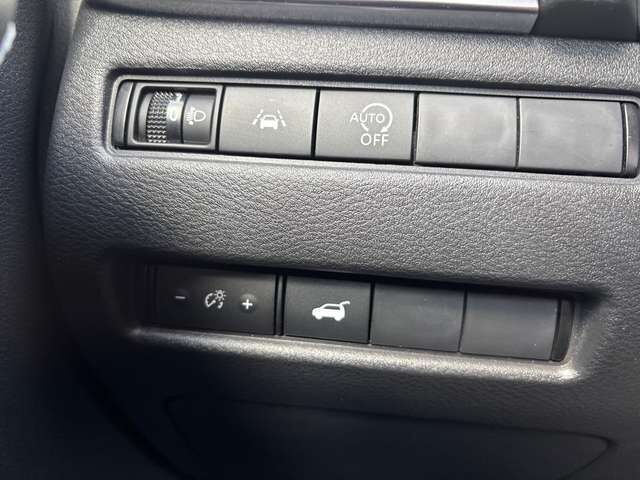 NISSAN Qashqai N-Connecta 4x4 Ansicht 13 für Fahrzeugdetailseite