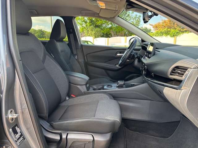 NISSAN Qashqai N-Connecta 4x4 Ansicht 28 für Fahrzeugdetailseite