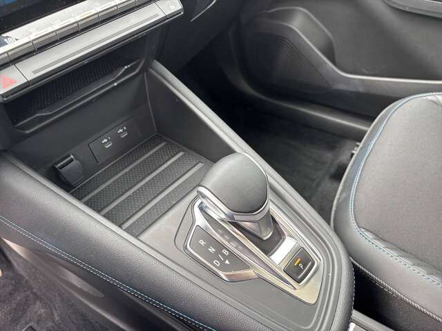 RENAULT Symbioz 145 E-Tech Full Hybrid Esprit Alpine Panodach+LKHZ+SHZ Ansicht 18 für Fahrzeugdetailseite