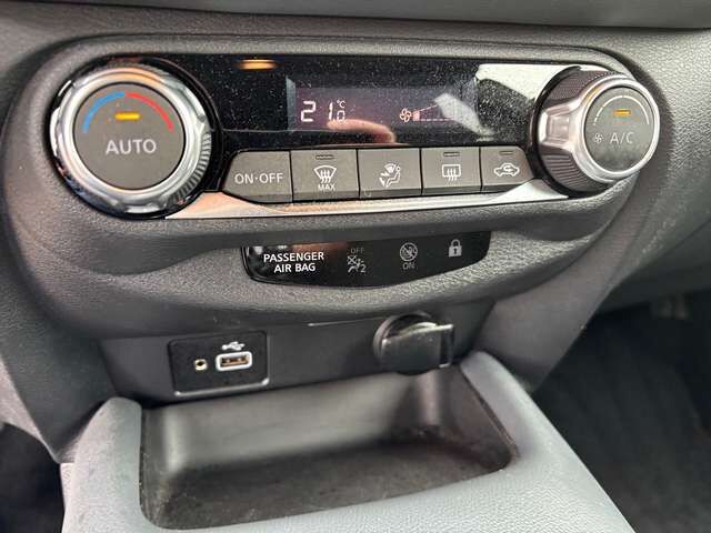 NISSAN Juke N-Connecta Ansicht 14 für Fahrzeugdetailseite