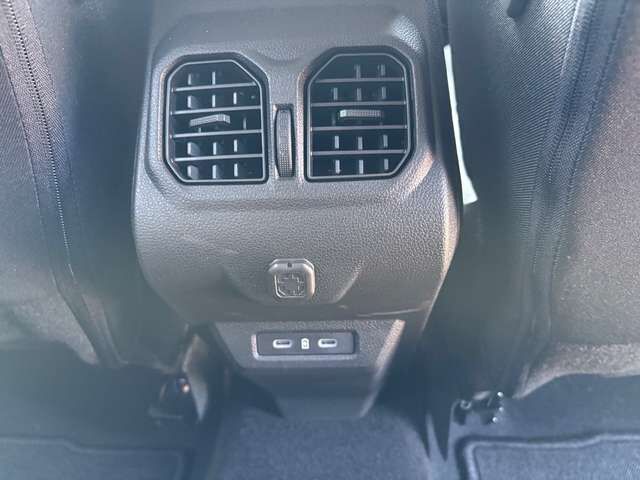 DACIA Bigster Journey  Hybrid 155 Ansicht 18 für Fahrzeugdetailseite