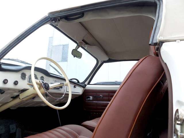 VW Karmann Ghia Cabrio *** komplett restauriert