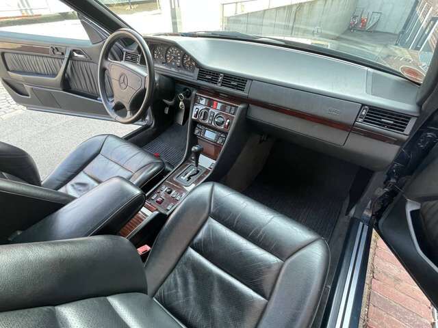 Mercedes-Benz E220 E-Klasse Cabrio *** geringe Laufleistung