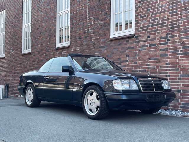 Mercedes-Benz E220 E-Klasse Cabrio *** geringe Laufleistung