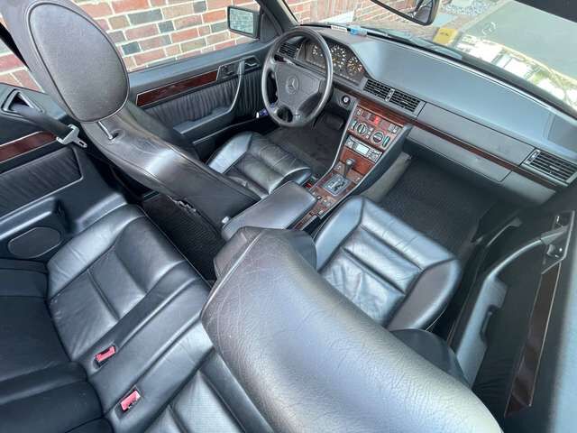 Mercedes-Benz E220 E-Klasse Cabrio *** geringe Laufleistung
