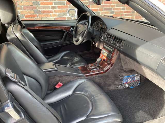 Mercedes-Benz SL 320 *** neues Verdeck, geringe Laufleistung