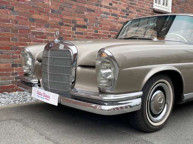 Mercedes-Benz 220 SEb W111 Coupe *** komplett restauriert